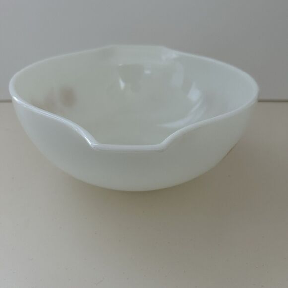 Vintage Pyrex Cinderella Golden Butterfly 2.5 Qt Nesting Mixing Bowl #443 - Picture 4 of 10